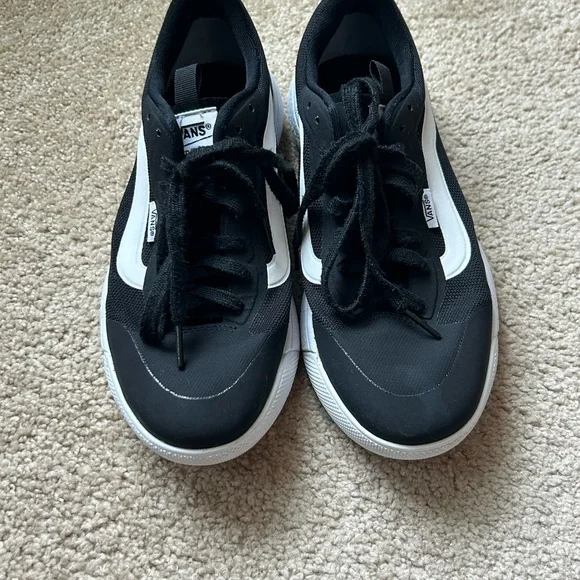 Vans Classic Black and White Athletic Shoes - Picture 5 of 6